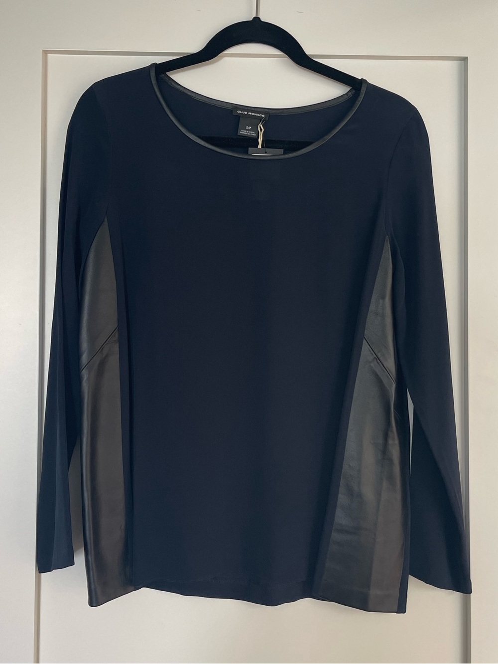 Club Monaco Navy Silk Long-Sleeve Alba Top with Leather Side Panels Size Small